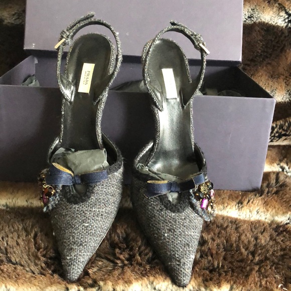 Prada sexy shoes .. - Picture 2 of 16